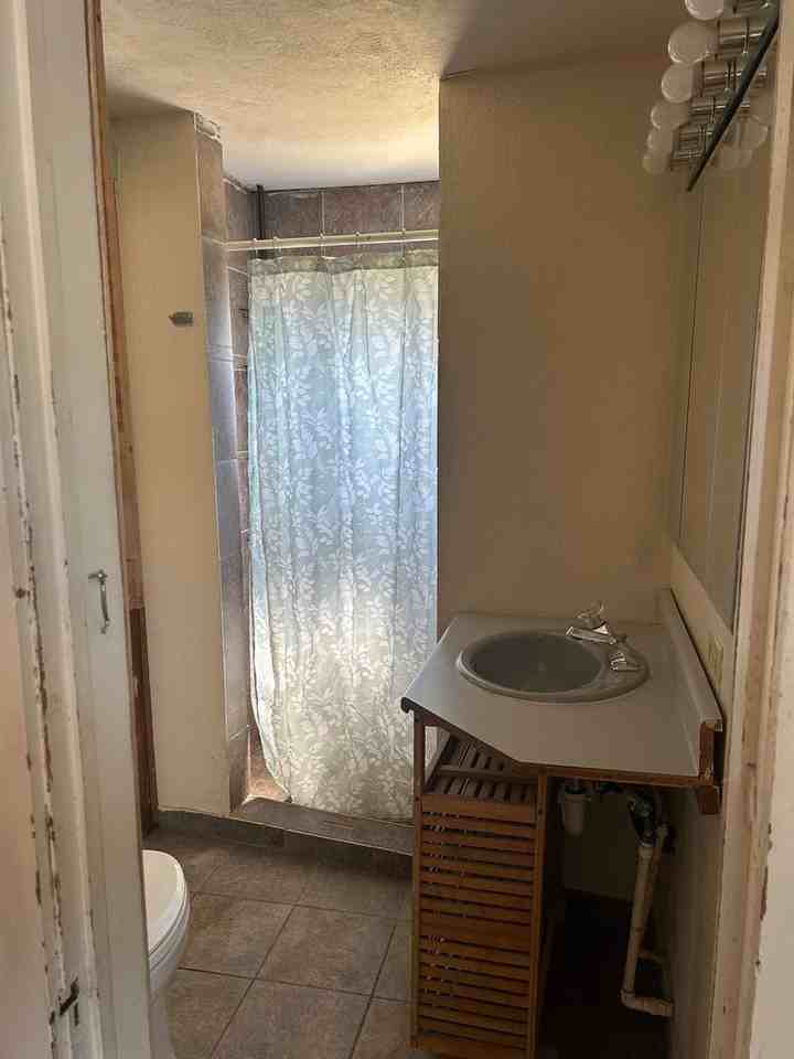 1007 Walker Ave - Photo 2 of 13