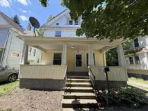 768 Beardsley St - Photo 1 of 1