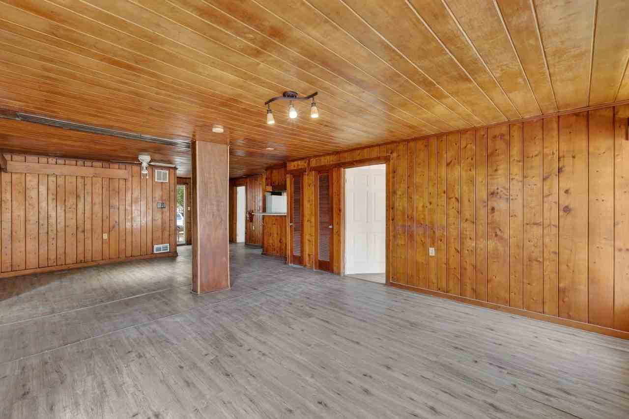 527 E Lemon Ave #1 - Photo 6 of 19