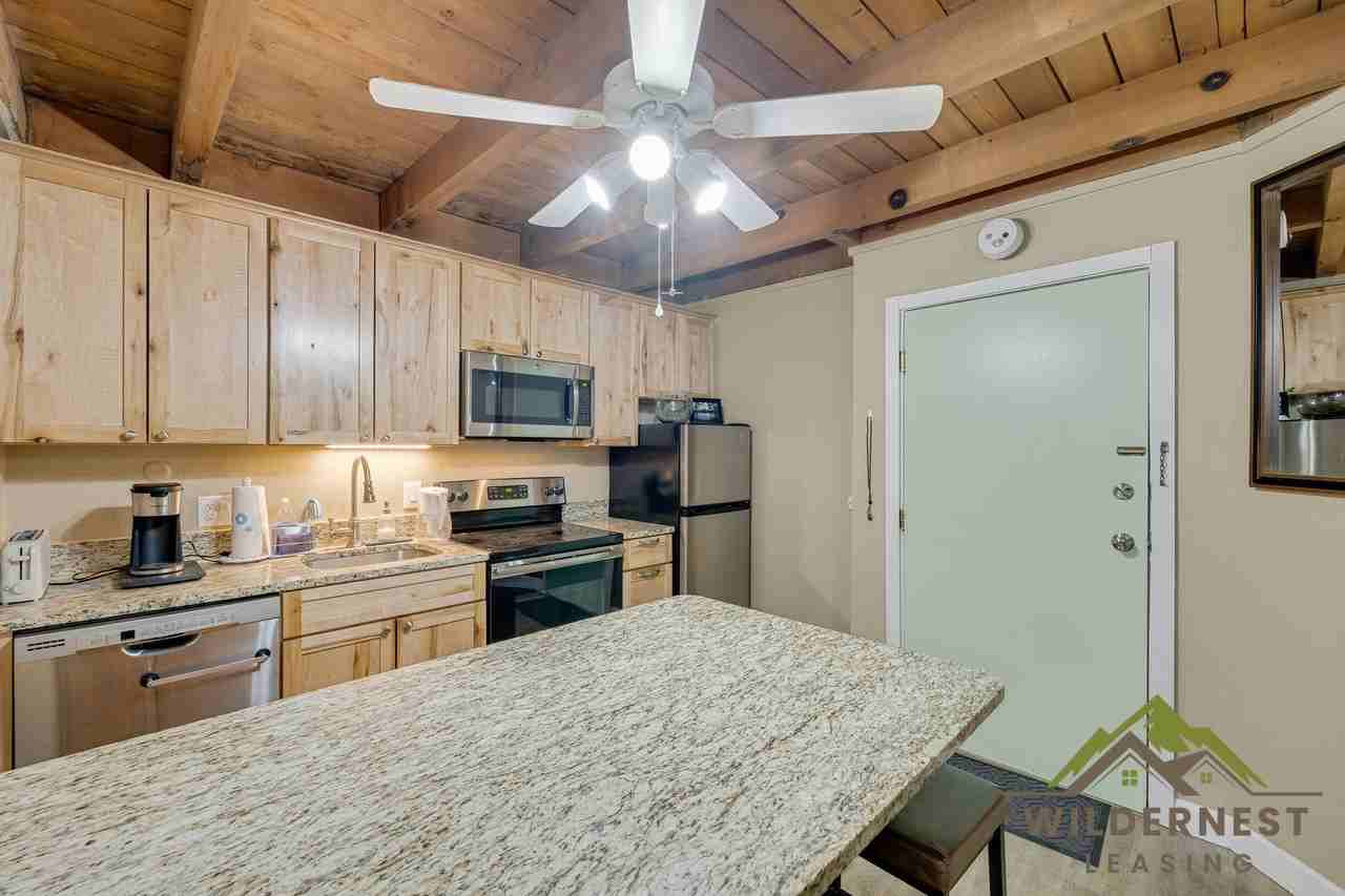2200 Lodge Pole Cir - Photo 3 of 25