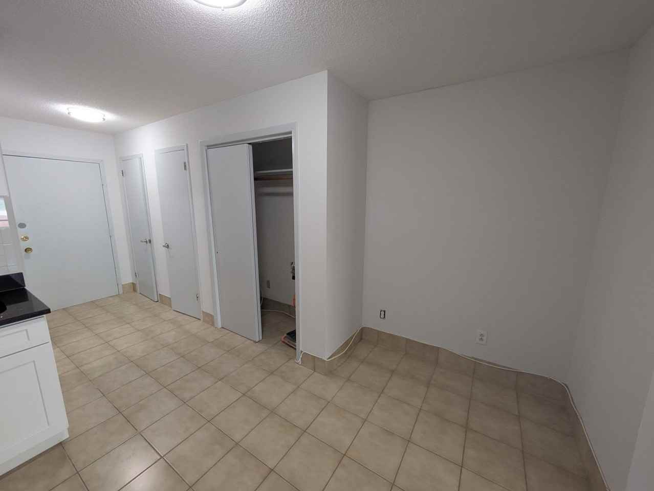 The Flats at 289 Main - Photo 4 of 10