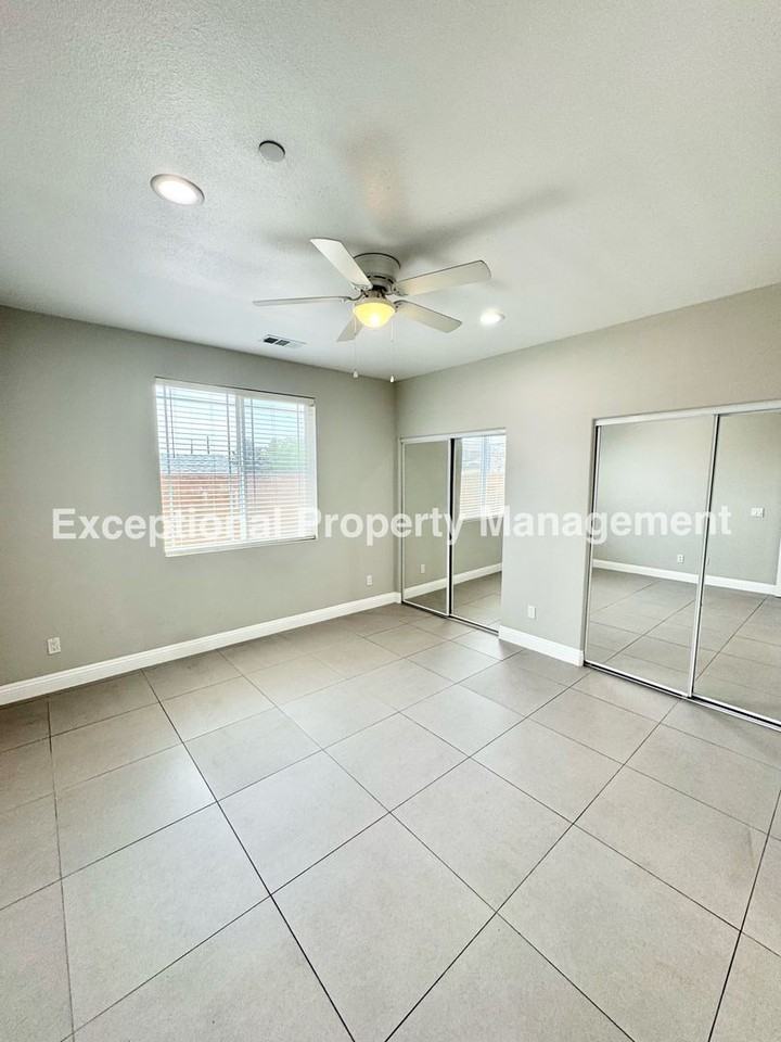 16265 Plum St - Photo 7 of 14