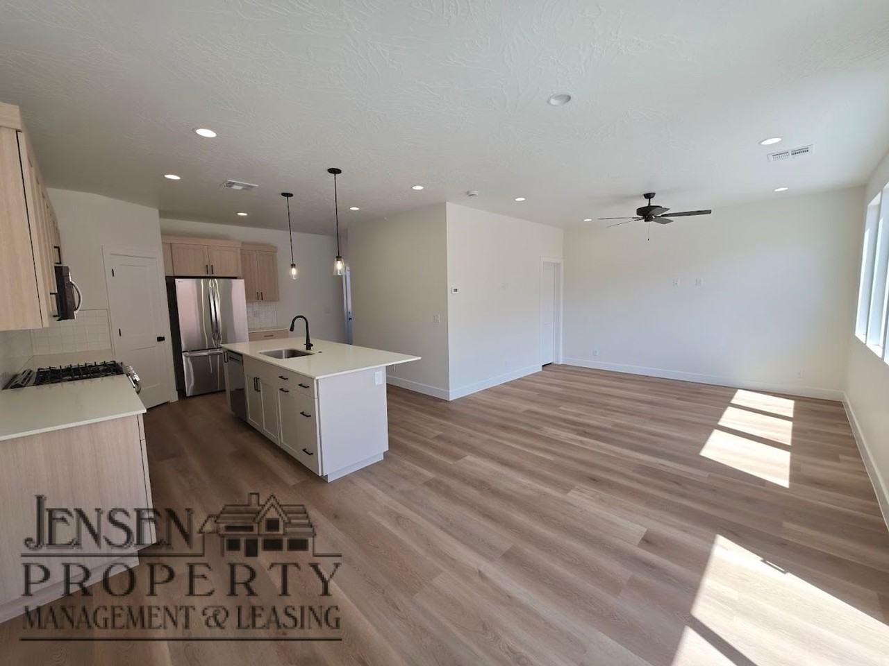 6115 S Cygnus Dr - Photo 5 of 28