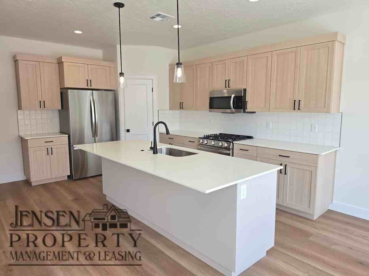 6119 S Cygnus Dr - Photo 6 of 32