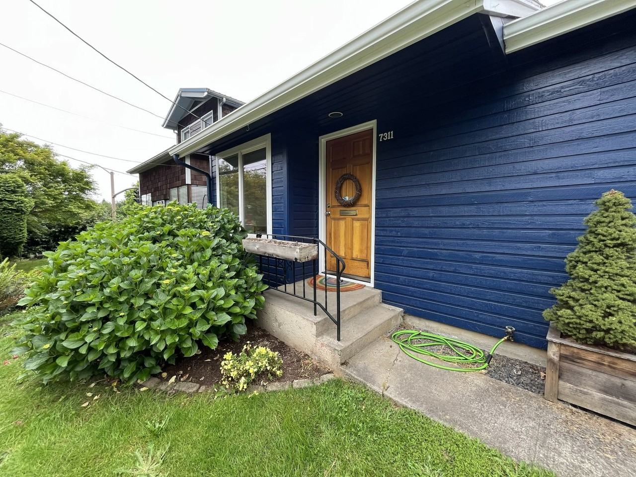 7311 Sw 3rd Ave - Photo 5 of 40
