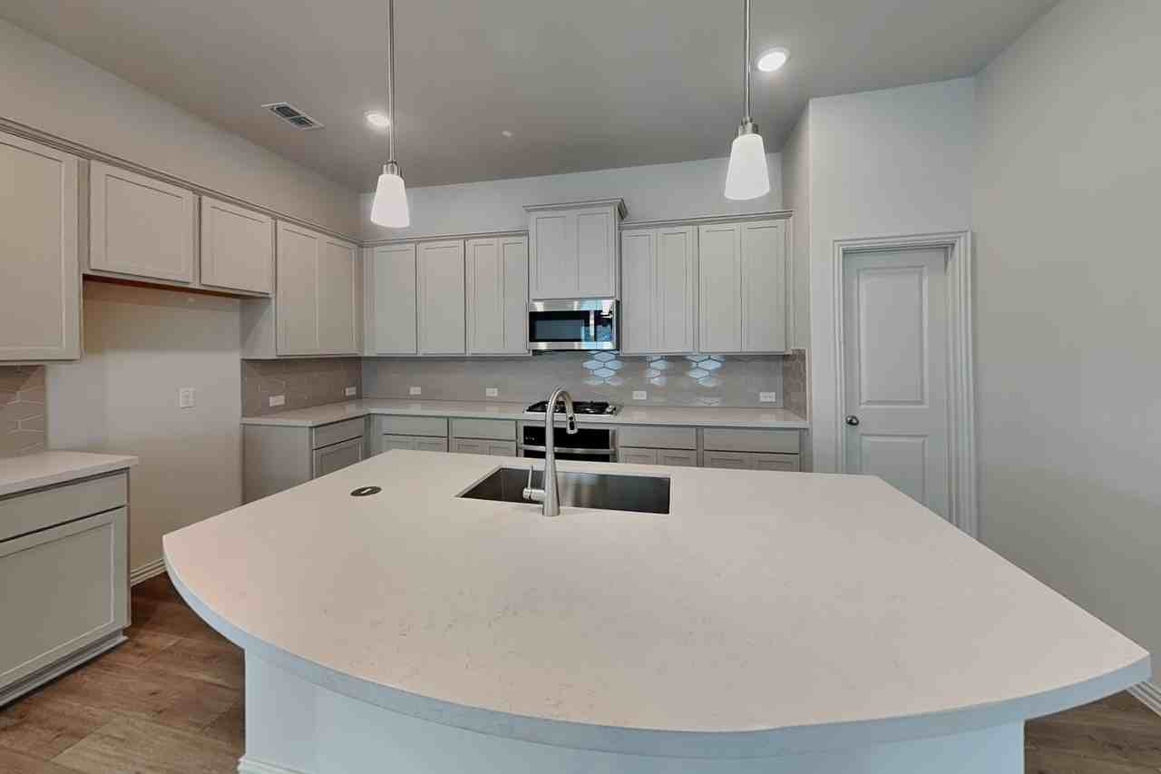 4932 Water Lily Ln - Photo 7 of 19