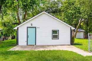 4076 Indianola Ave - Photo 1 of 1