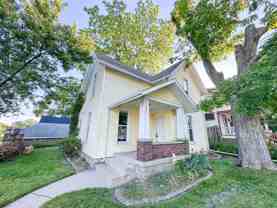 303 Page St Ne - Photo 1 of 1