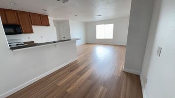 featured image of 209 E Grace St