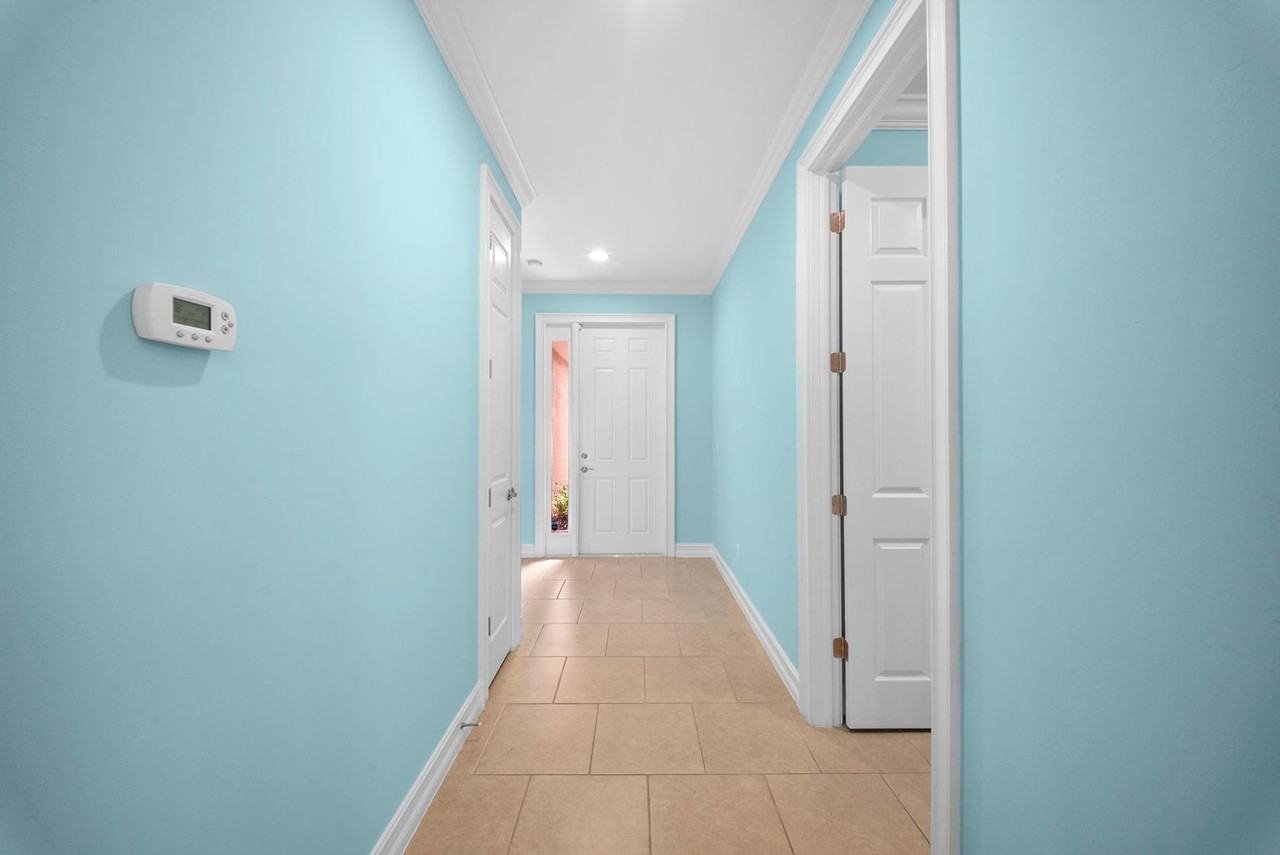 13105 Silver Thorn Loop - Photo 3 of 27