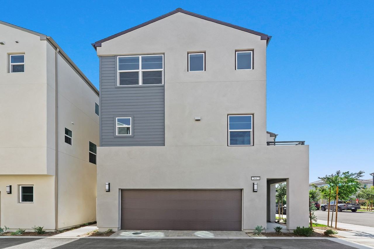 2612 E Hyde Paseo - Photo 3 of 26
