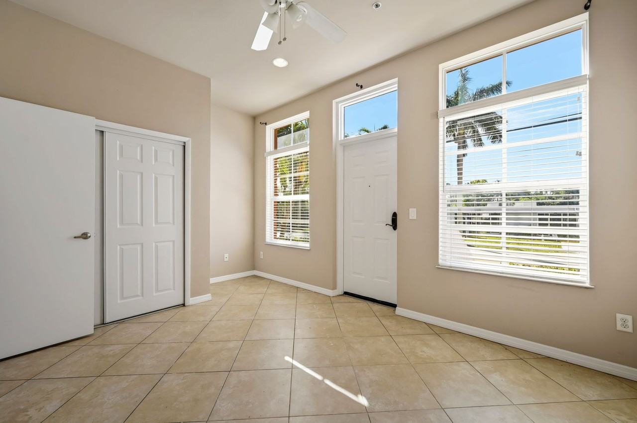 2747 First Street - Photo 2 of 14