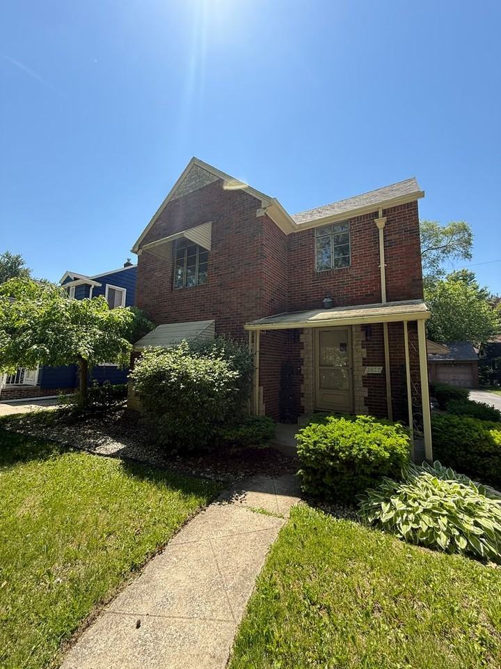 2677 Powhattan Pkwy