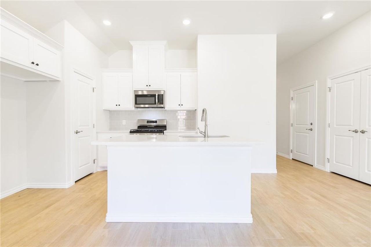 3224 3224 Alameda Street - Photo 5 of 21