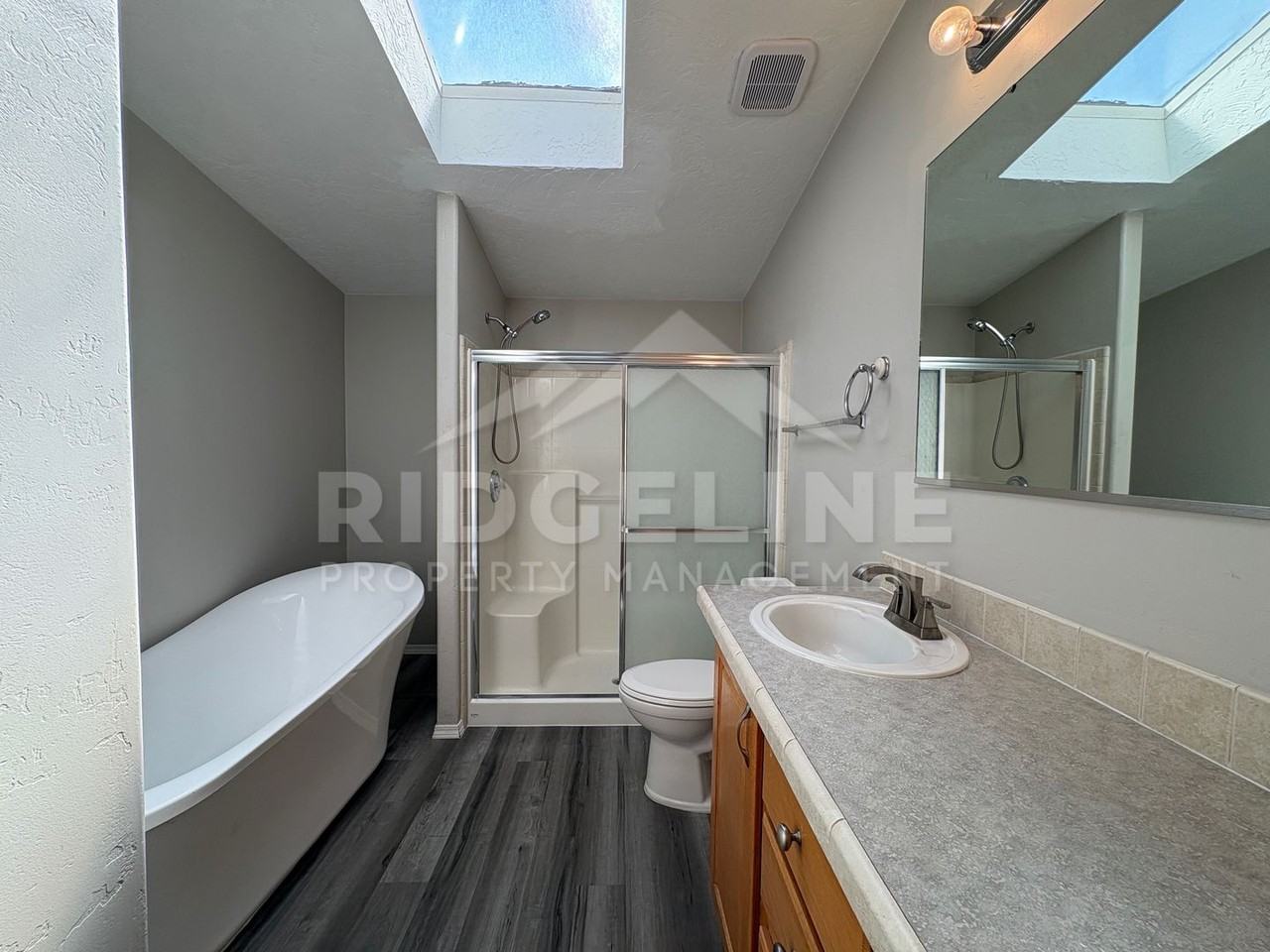 582 N 4200 E - Photo 5 of 18