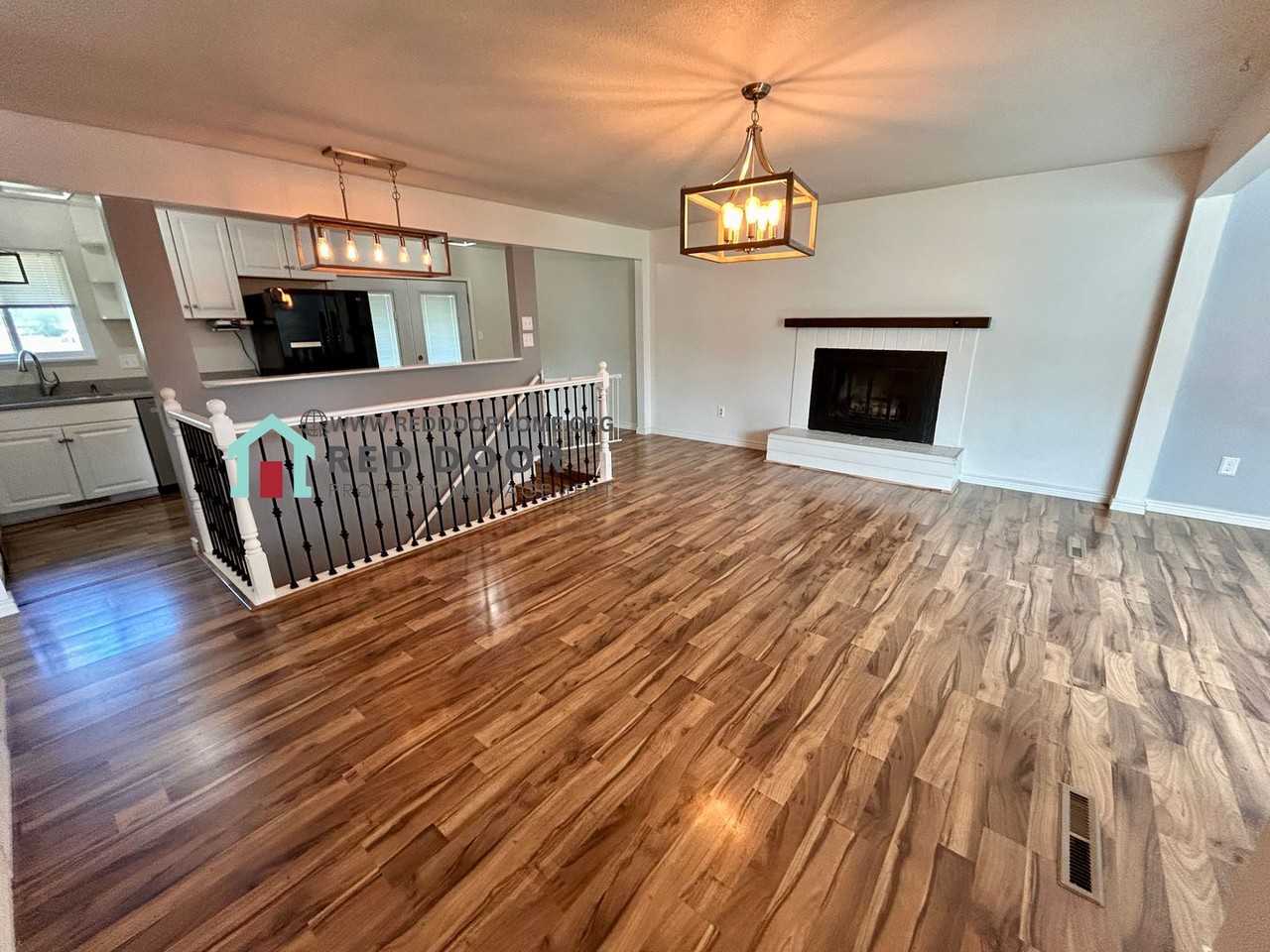 432 Beaverhead Ct - Photo 5 of 20