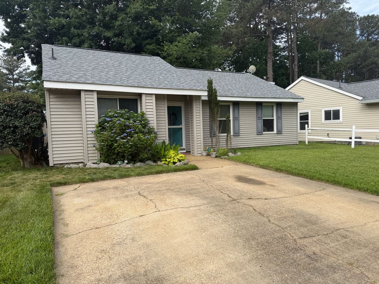 1115 Woodcock Ln - Photo 2 of 15