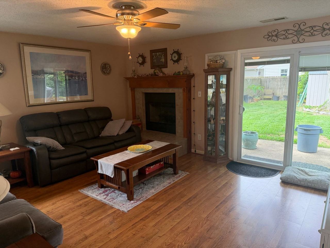 1115 Woodcock Ln - Photo 7 of 15