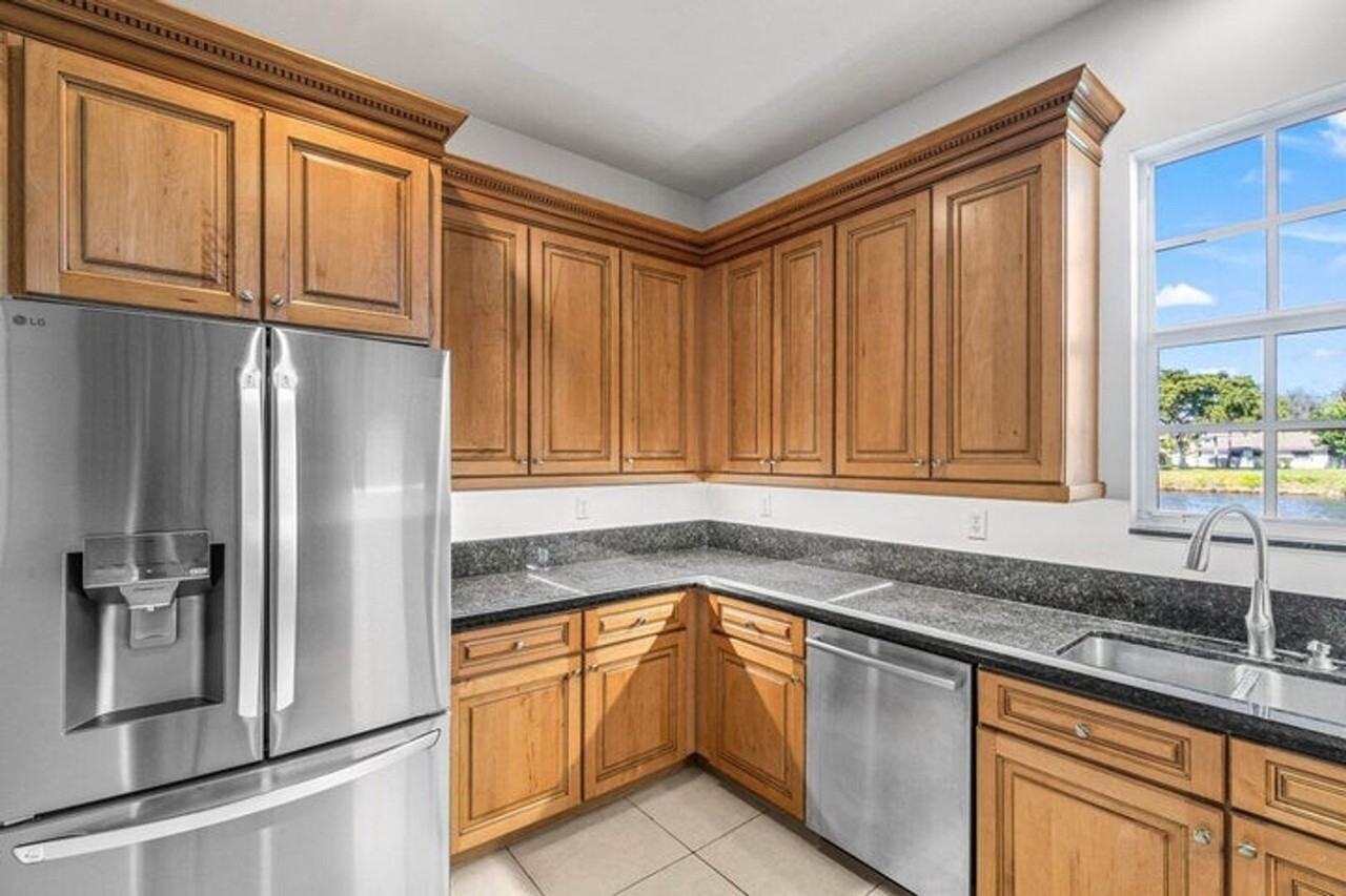 8343 Nw 8th Ter - Photo 2 of 23