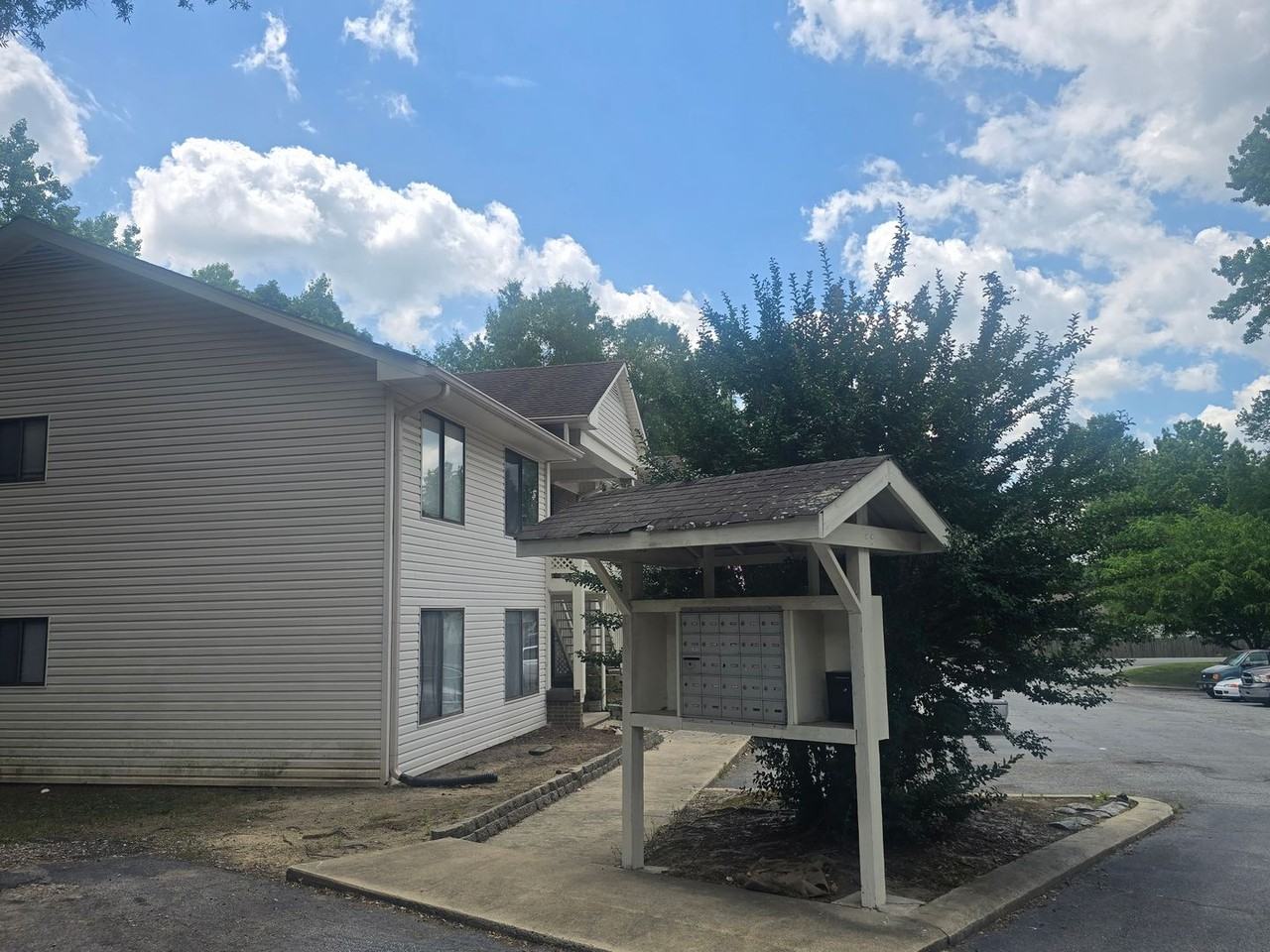 234 Davidson St - Photo 6 of 17