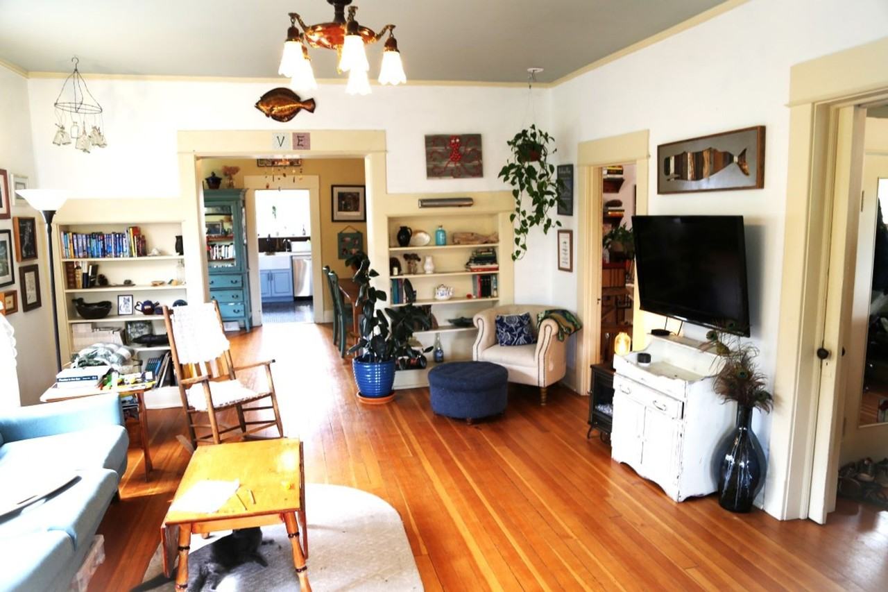 626 Sw 5th St - Photo 2 of 21