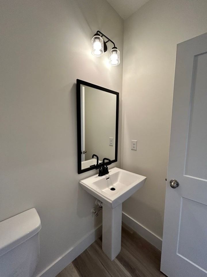 3753 Hawks Creek Dr - Photo 4 of 21