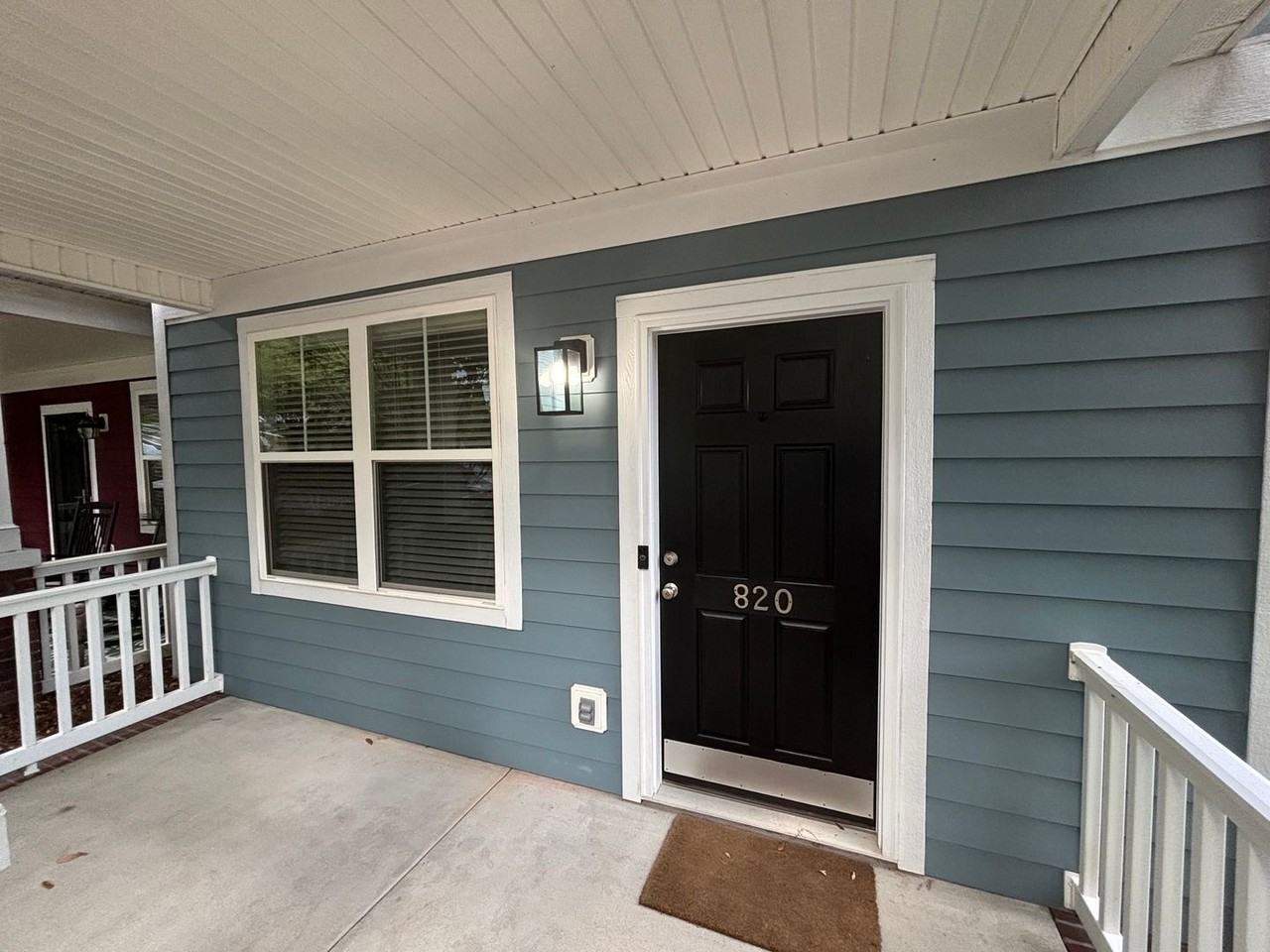 820 Forest Park Rd - Photo 2 of 20