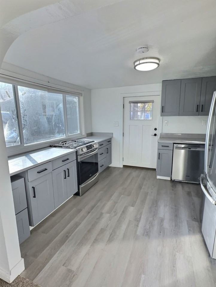 2018 Madison Ave - Photo 3 of 10