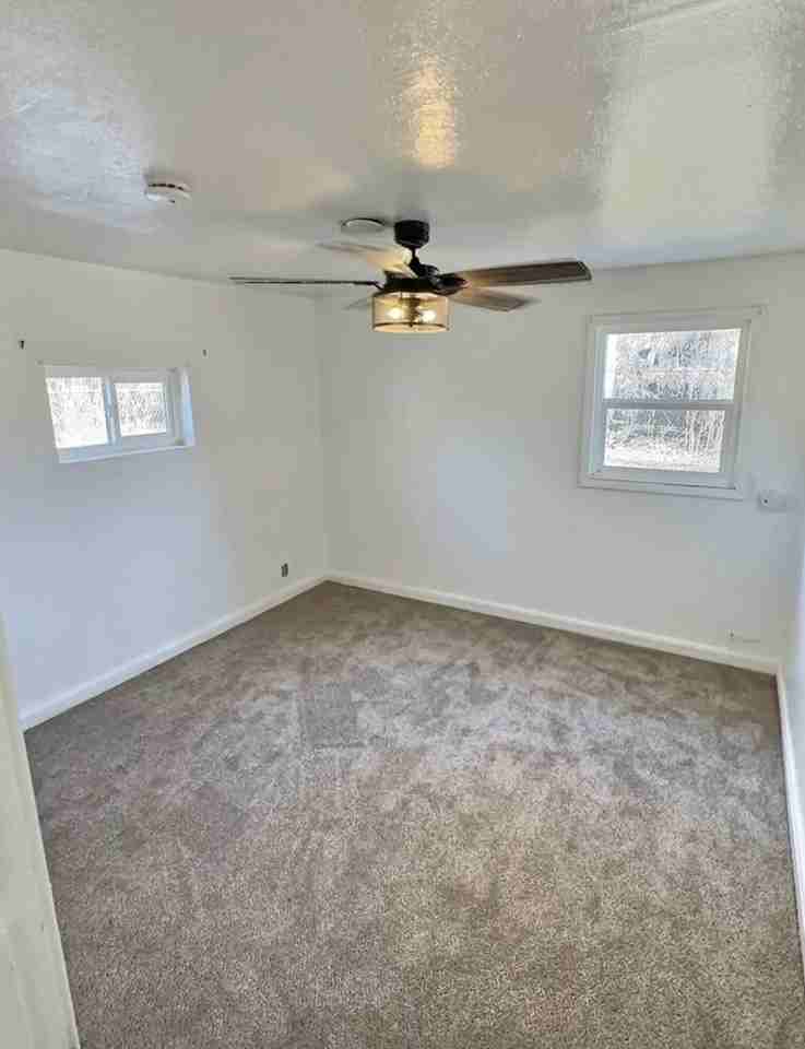 2018 Madison Ave - Photo 6 of 10