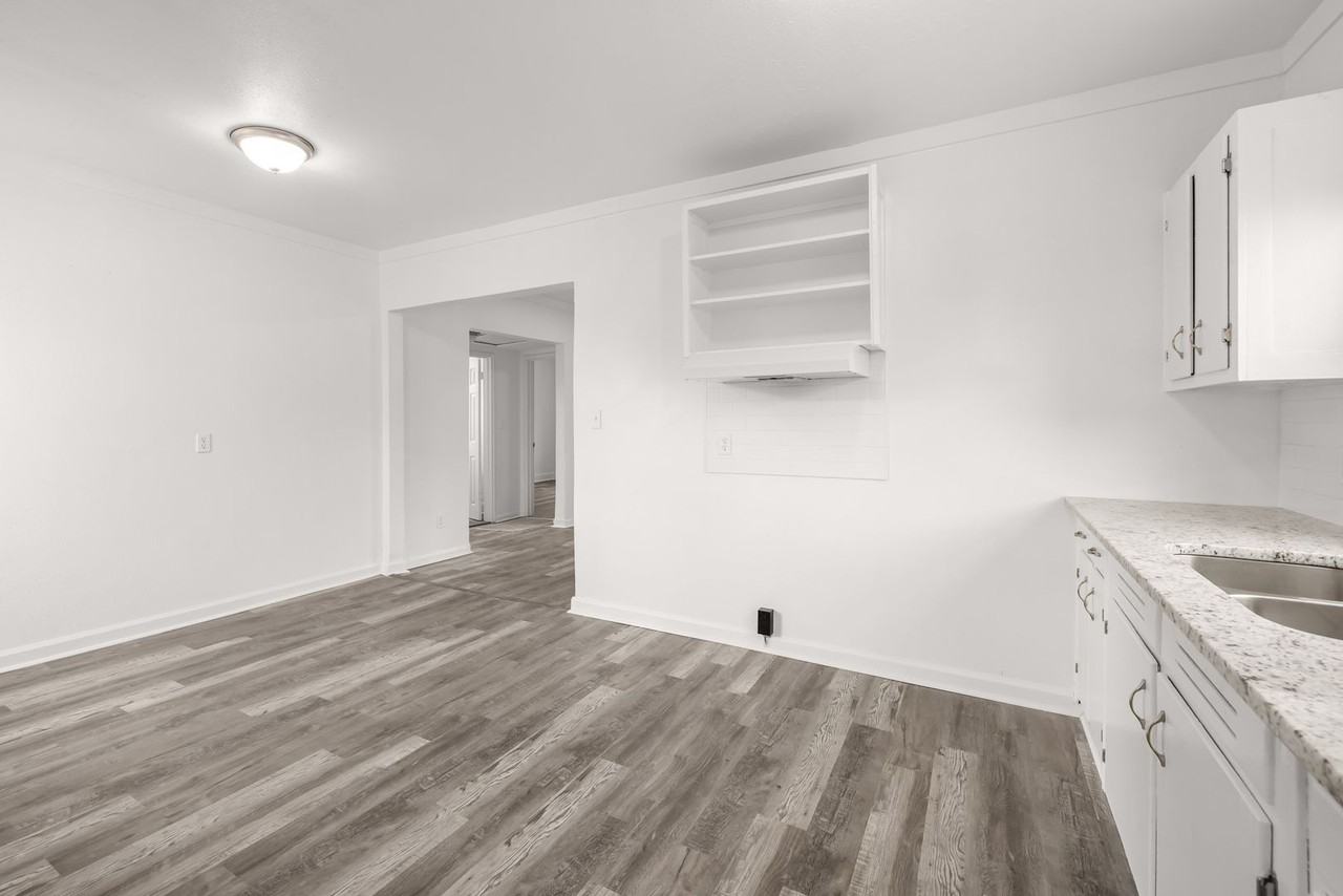829 51st Street Ensley - Photo 6 of 11