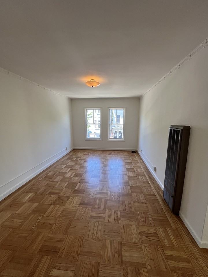 3375 22nd Street ##4 - Photo 3 of 10
