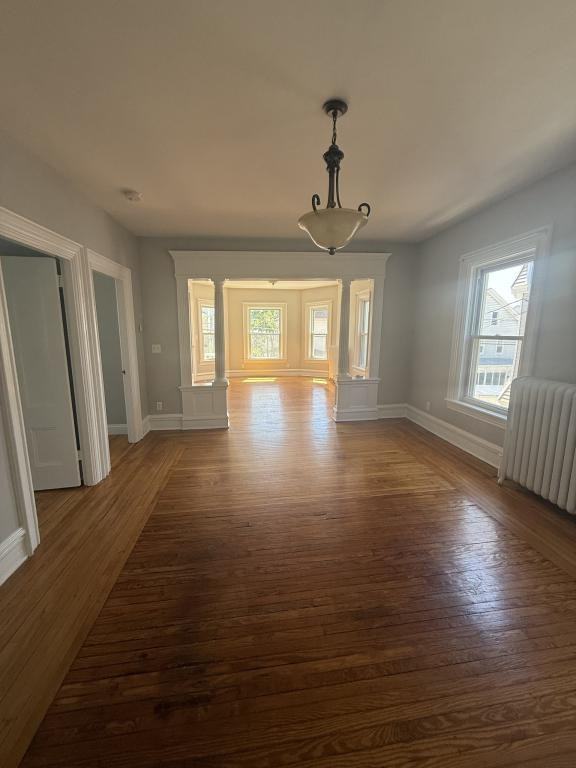 304 Grove St - Photo 5 of 10