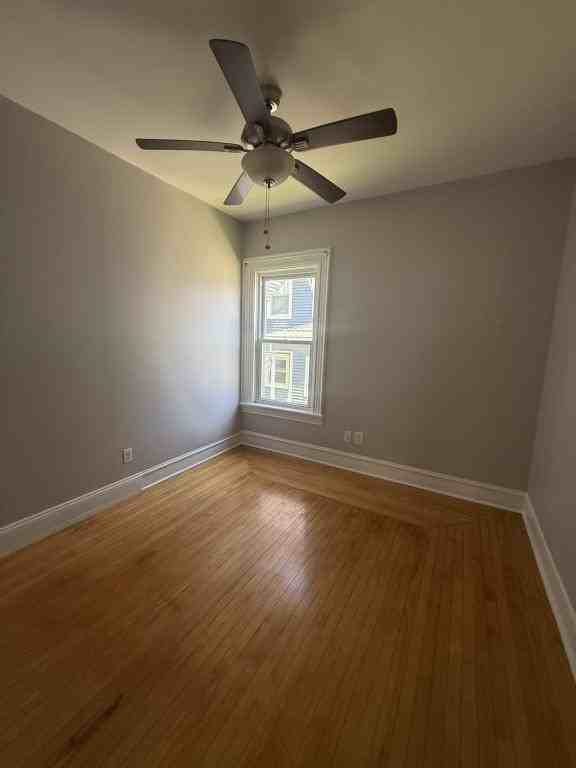 304 Grove St - Photo 7 of 10