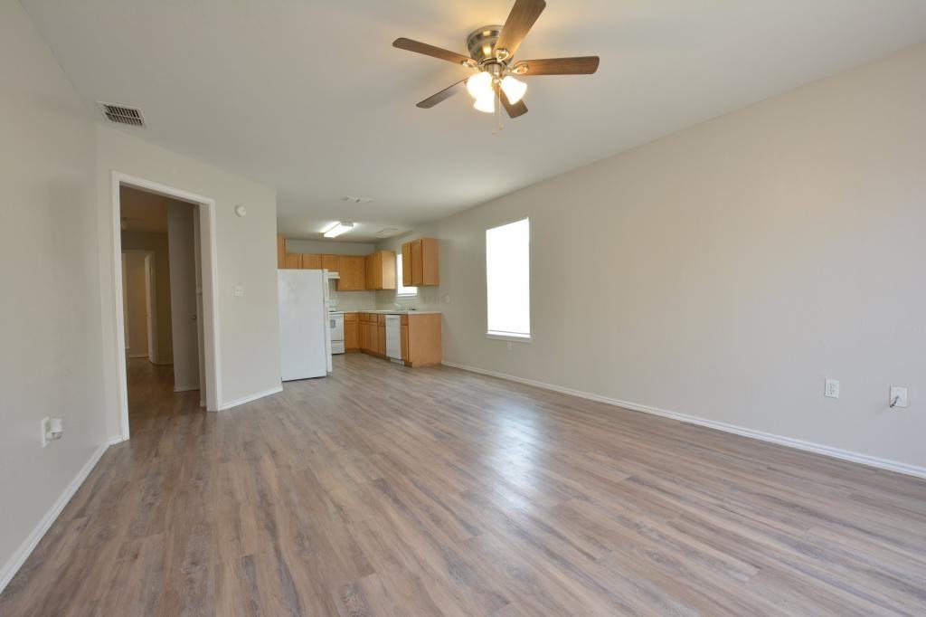 1118 82nd St - Photo 4 of 17