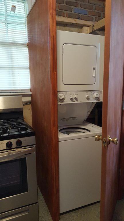 925 Rutledge Ave Unit B - Photo 2 of 8