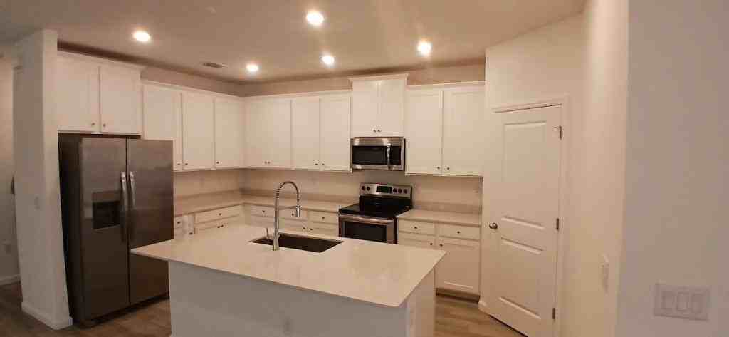 7898 Sw 74th Loop - Photo 7 of 27