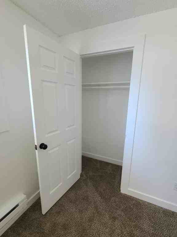 226 S Lalo Ave - Photo 4 of 19