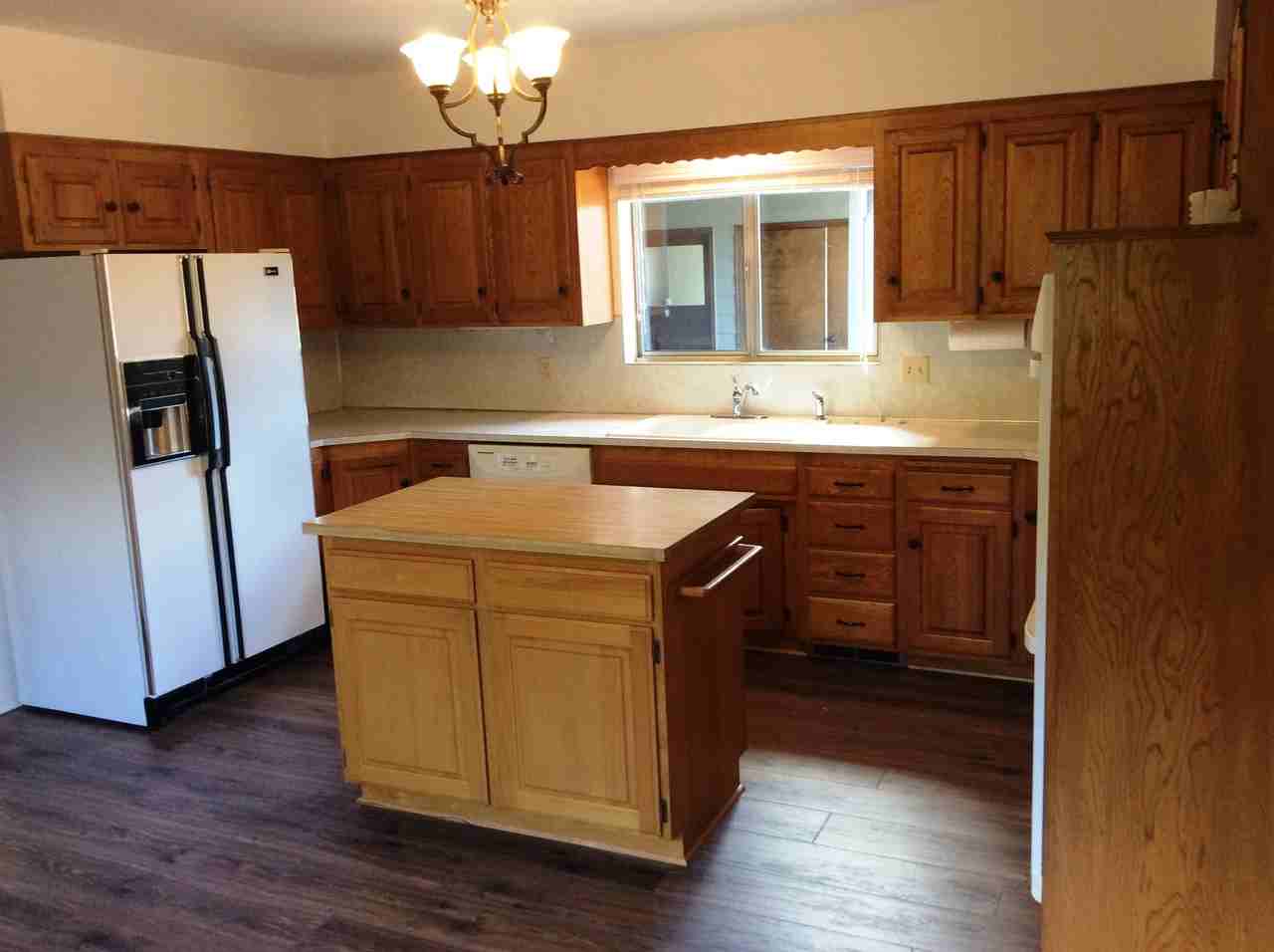 3112 Williams Hwy - Photo 2 of 11