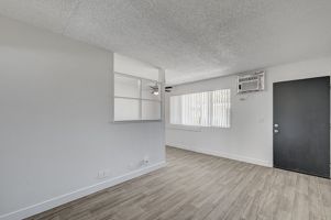 featured image of 4805 Heidi St
