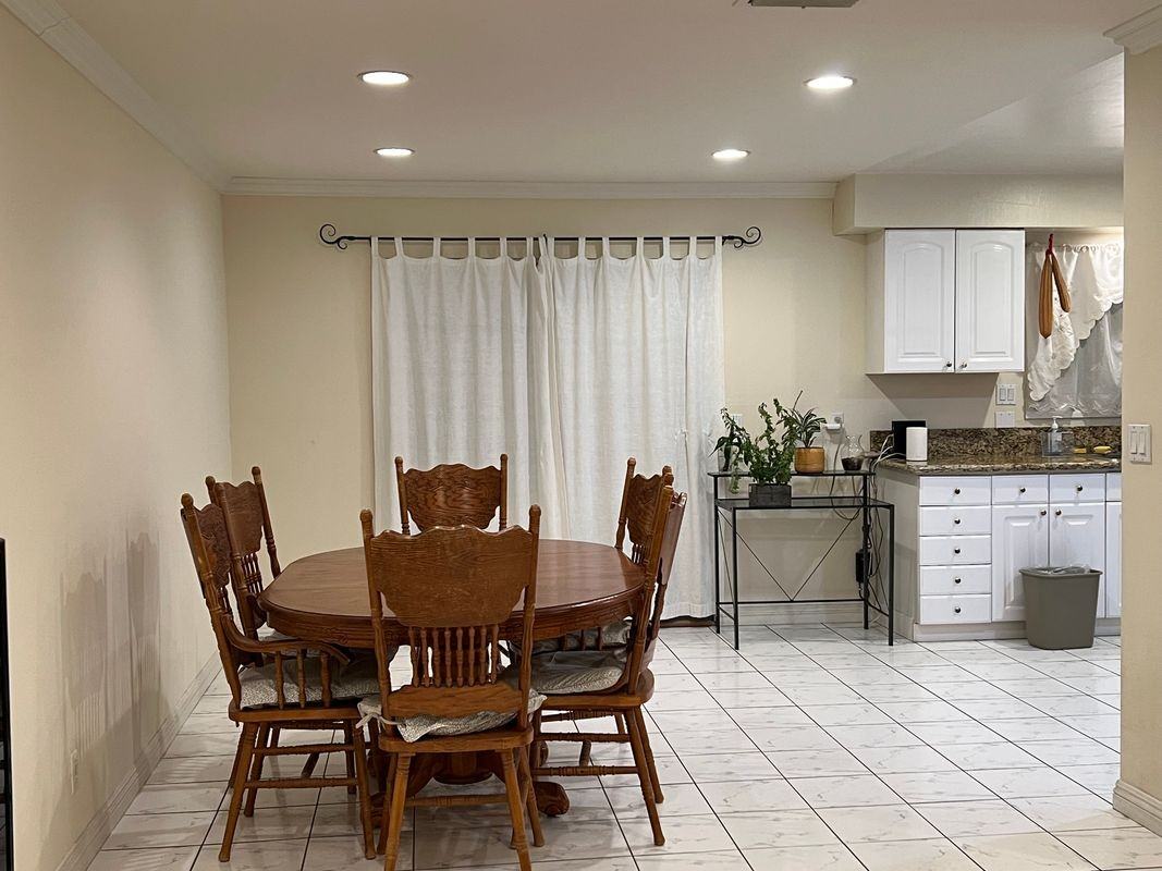 3520 S Gauntlet Dr - Photo 2 of 9