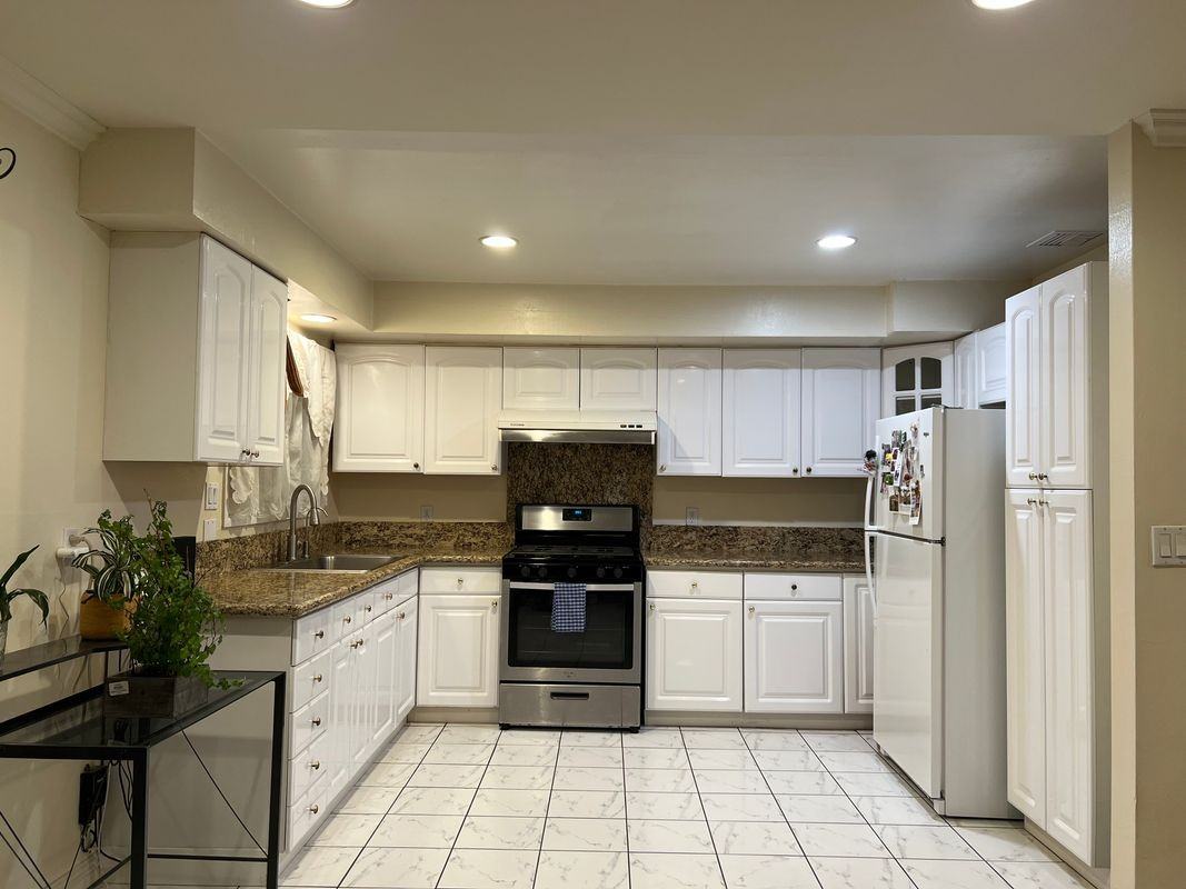 3520 S Gauntlet Dr - Photo 4 of 9