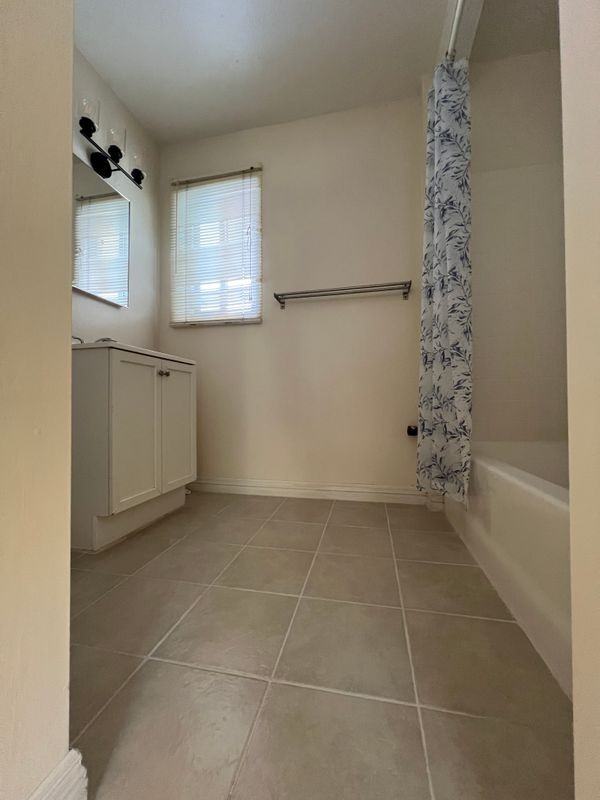 3520 S Gauntlet Dr - Photo 6 of 9
