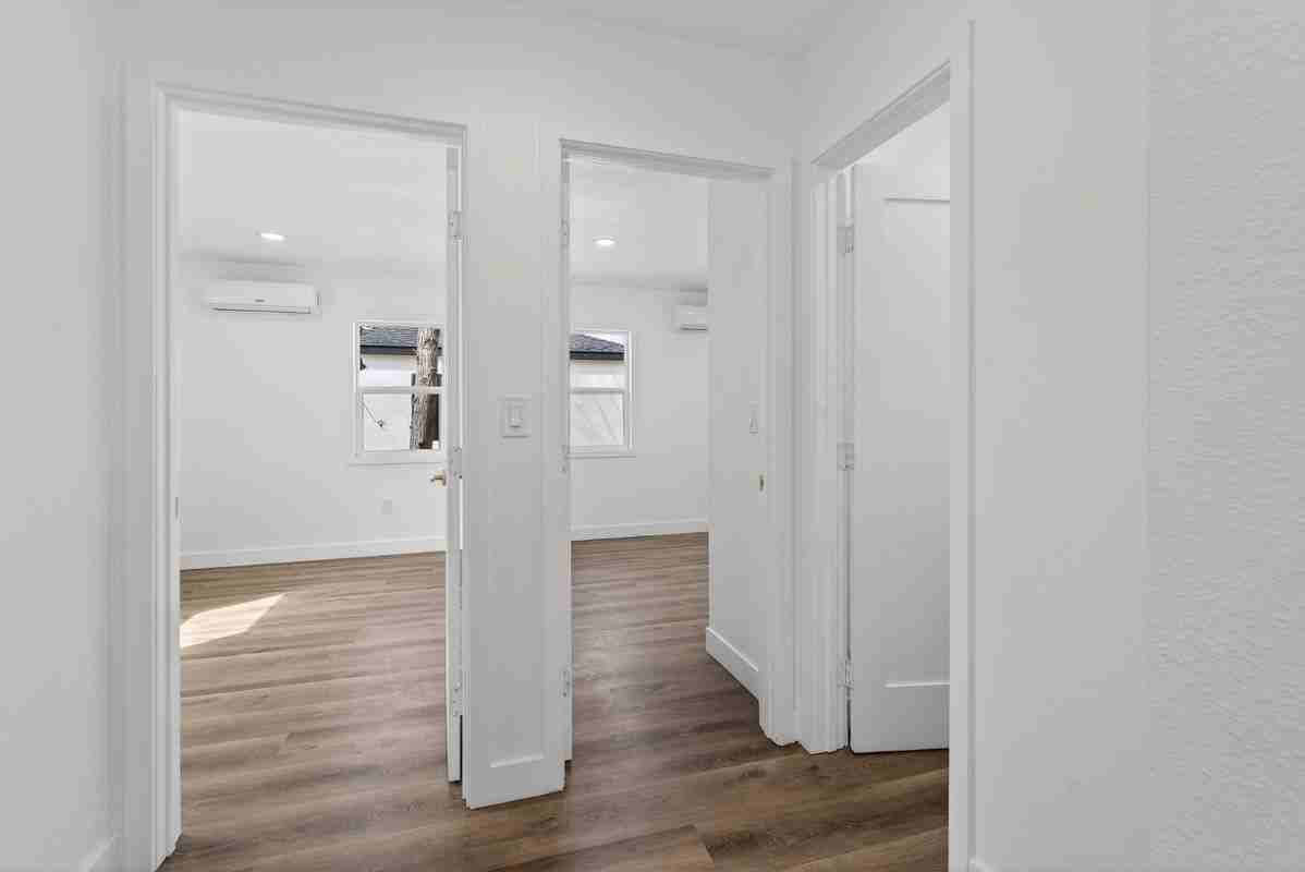1095 E Phillips Blvd - Photo 4 of 18