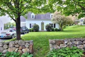 featured image of 11 Treadwell Ave