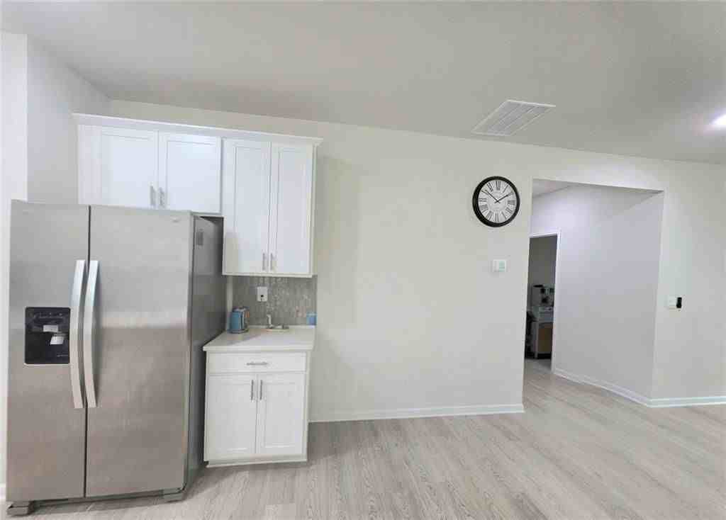 327 Valley Oak Dr - Photo 6 of 46