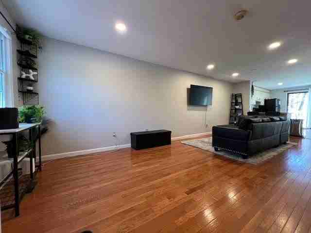 517 Fox Hollow Way - Photo 4 of 22