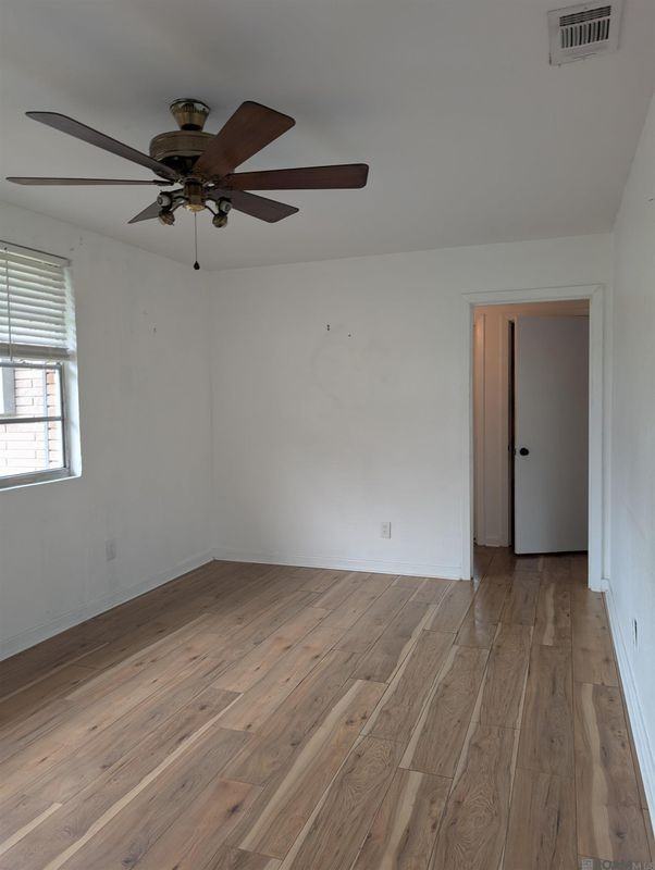 235 Burgin Ave - Photo 3 of 11