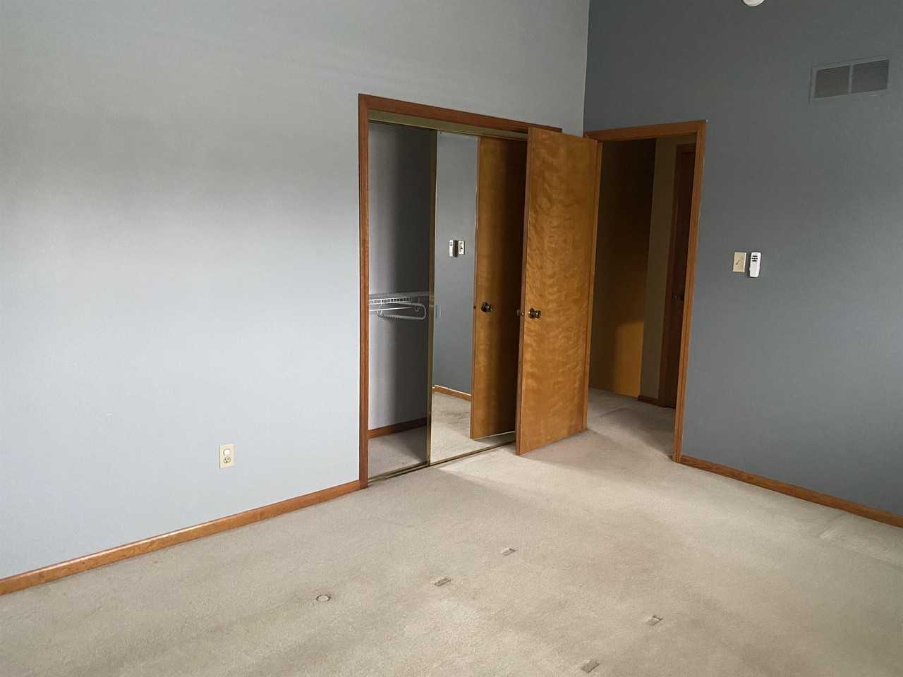 1325 W 75th Pl - Photo 2 of 10