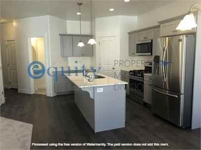 3668 W.N. - Photo 5 of 29