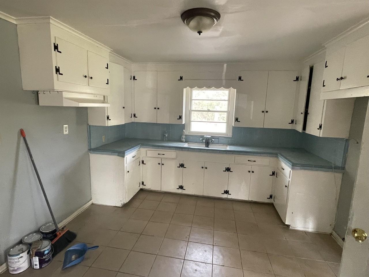 3073 Gorton Rd #15068111 - Photo 3 of 13